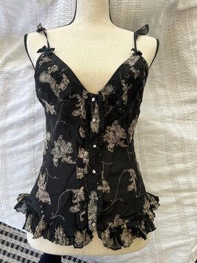 Guess spaghetti strap button tank top down blouse